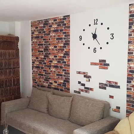 Come - A Tiny House In The Center Of Boekarest