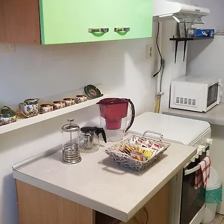 Come - A Tiny House In The Center Of * Boekarest